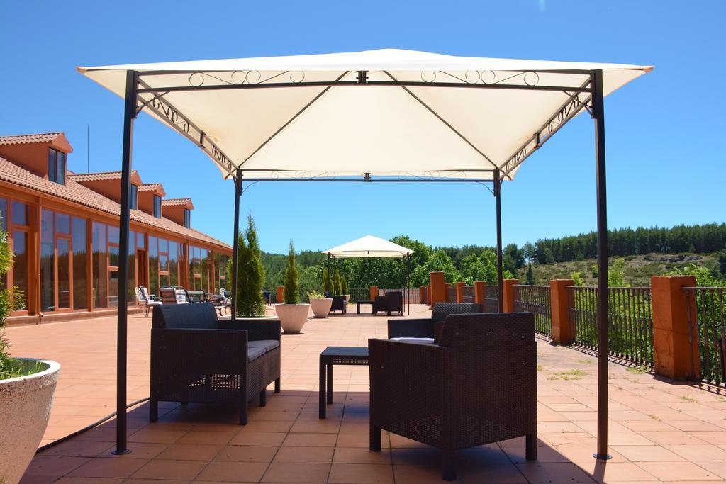 Hospedium Hostal Almanzor Navarredonda de Gredos Εξωτερικό φωτογραφία