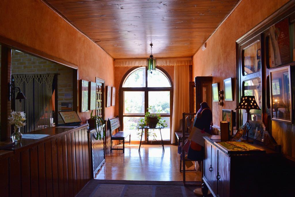 Hospedium Hostal Almanzor Navarredonda de Gredos Εξωτερικό φωτογραφία