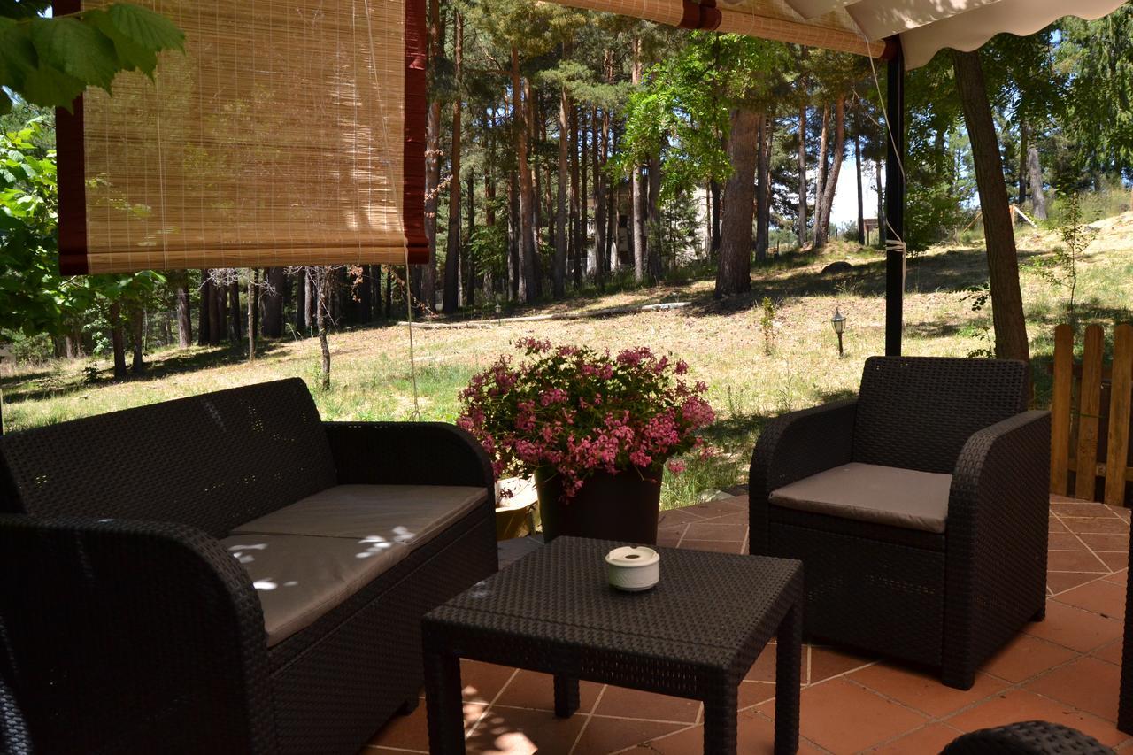 Hospedium Hostal Almanzor Navarredonda de Gredos Εξωτερικό φωτογραφία