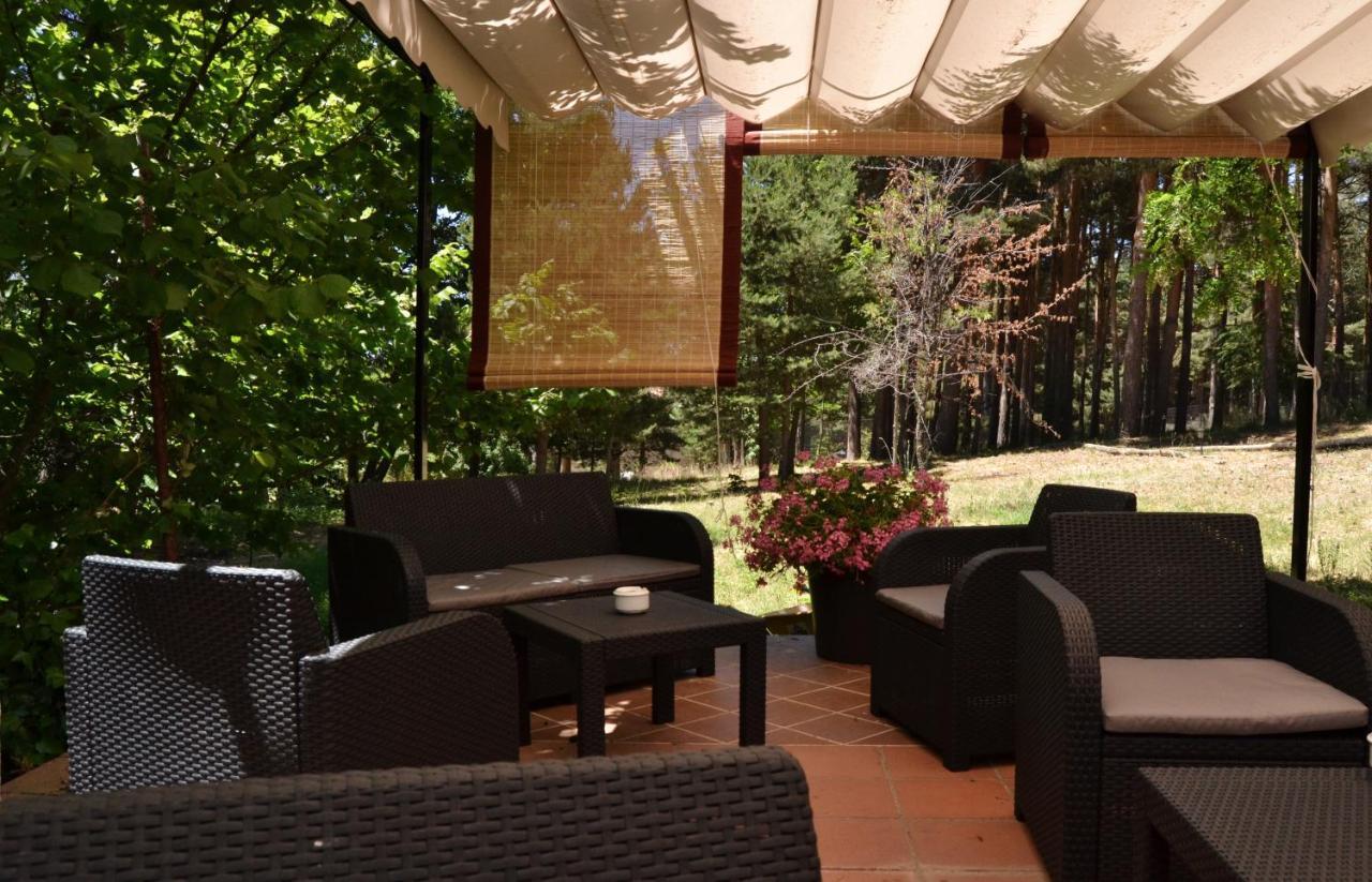 Hospedium Hostal Almanzor Navarredonda de Gredos Εξωτερικό φωτογραφία